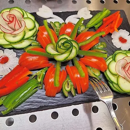 ホテル Garni 